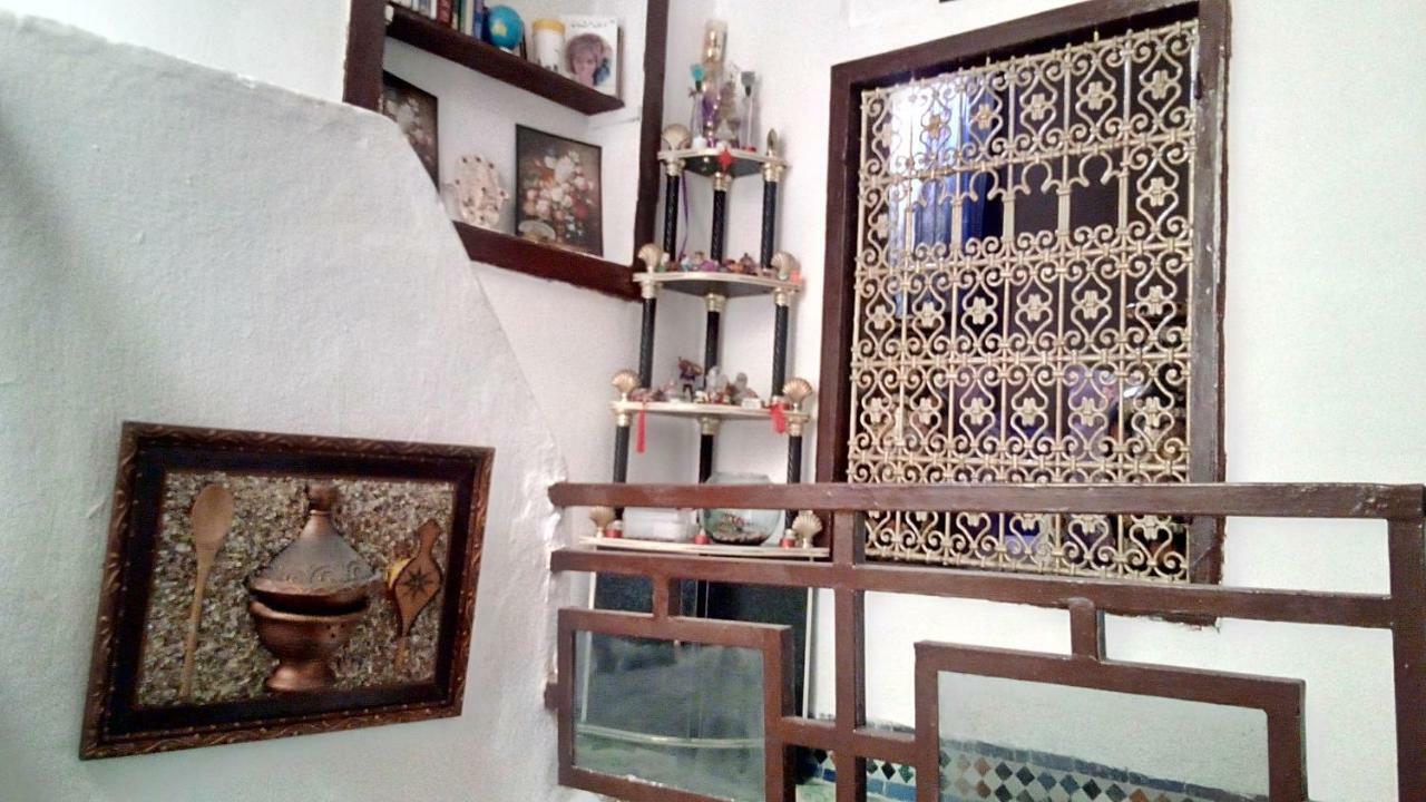 Dar Al Taaj *